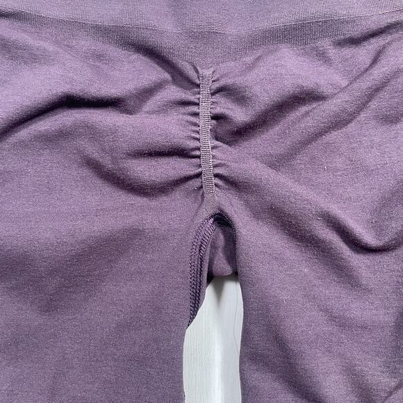 Alphalete AMPLIFY SHORT 4.5" Seamless Shorts Women's Size Medium Purple - Picture 7 of 11